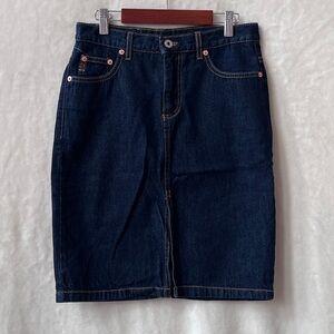 Size 6 Vintage 90s GUESS USA Denim Pencil Skirt Dark Wash Made in USA Y2K